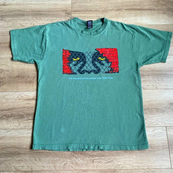 Vintage Obey T-shirt men’s large It’s the end of the world and I feel fine - Picture 1 of 8